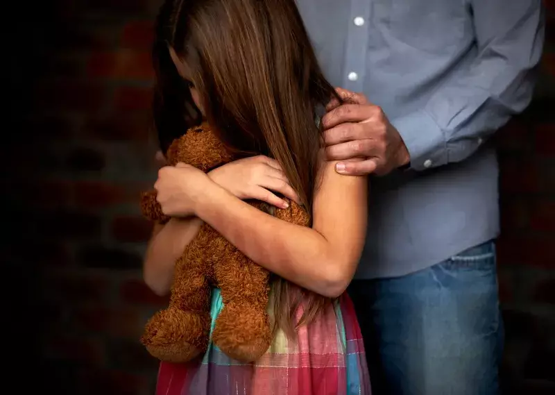 What is the Reporting Process for MA DCF Child Sexual Abuse Cases? 1 What is the Reporting Process for MA DCF Child Sexual Abuse Cases